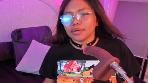 yeika_foxy online show from 06-21-26, 04:31