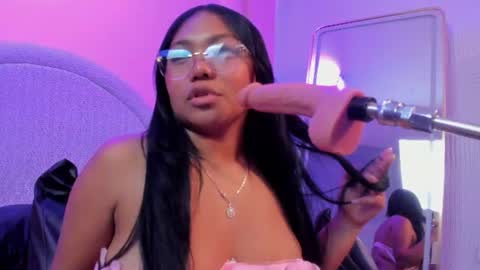 yeika_foxy online show from 07-19-26, 04:11