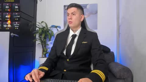 Snapshot of yeiko_romero_ chatting on 10-15-25, 09:26 YEIKO ROMERO online show from 10-15-25, 09:26