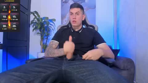 Snapshot of yeiko_romero_ chatting on 10-16-25, 06:31 YEIKO ROMERO online show from 10-16-25, 06:31