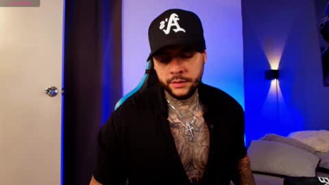 yeikoe1 online show from 01-17-25, 02:18