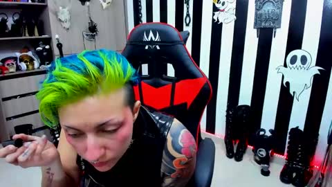 Yelena online show from 12-07-24, 08:49