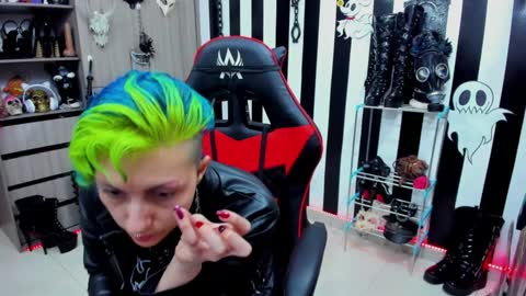 Yelena online show from 12-11-24, 09:34