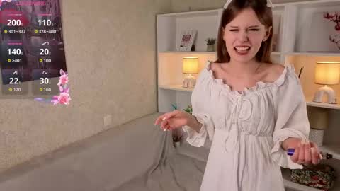Kate online show from 06-10-26, 01:06