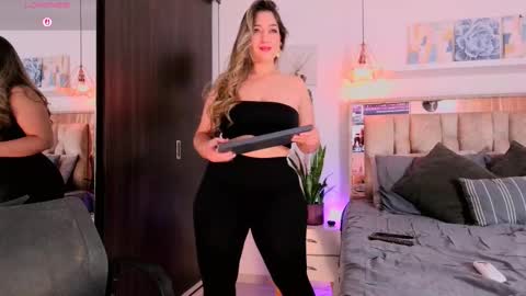 yellow_lily online show from 03-15-26, 04:46