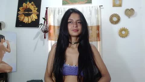 Snapshot of yemaya_28 chatting on 01-25-25, 02:47 Yemaya 28 online show from 01-25-25, 02:47