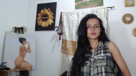 Snapshot of yemaya_28 chatting on 01-27-25, 10:16 Yemaya 28 online show from 01-27-25, 10:16