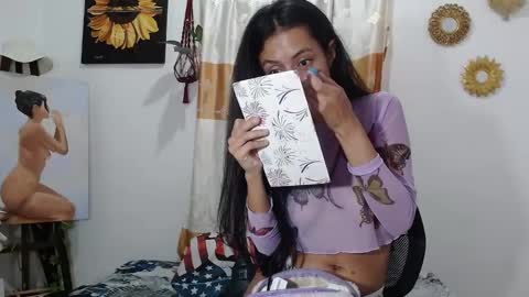 Snapshot of yemaya_28 chatting on 02-01-25, 12:37 Yemaya 28 online show from 02-01-25, 12:37