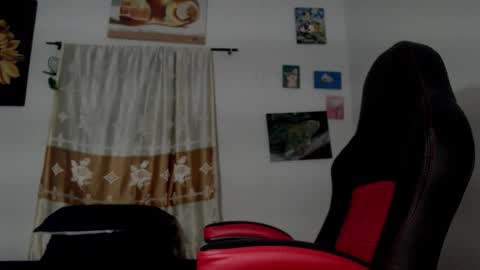 Snapshot of yemaya_28 chatting on 11-03-25, 02:24 Yemaya 28 online show from 11-03-25, 02:24