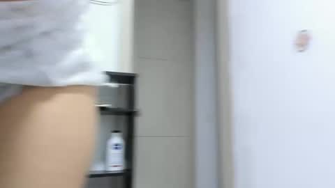 yenlo01 online show from 01-16-25, 01:58