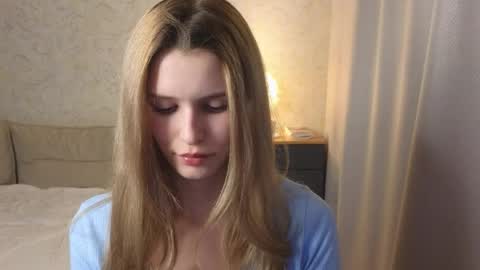 Snapshot of yennaone chatting on 04-30-26, 06:14 Yenna online show from 04-30-26, 06:14