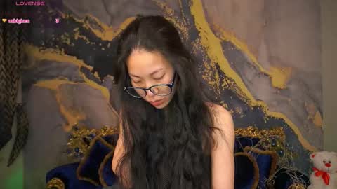 yennstar online show from 03-18-26, 09:18