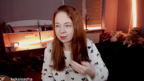 Snapshot of yes_itstrue chatting on 12-04-24, 09:13 Sasha online show from 12-04-24, 09:13
