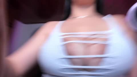 Snapshot of yesie_hot2 chatting on 01-04-25, 01:31 yesie_hot2 online show from 01-04-25, 01:31