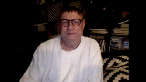 Snapshot of yessex247 chatting on 11-23-25, 02:22 yessex247 online show from 11-23-25, 02:22