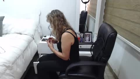 jessy online show from 02-09-25, 01:00