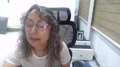 jessy online show from 03-15-26, 01:44