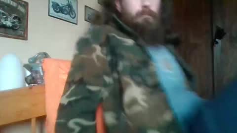 yeti_92 online show from 02-01-25, 01:30