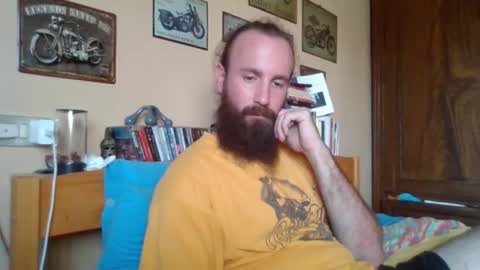 yeti_92 online show from 09-17-25, 04:08