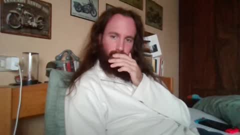 yeti_92 online show from 10-04-25, 11:52