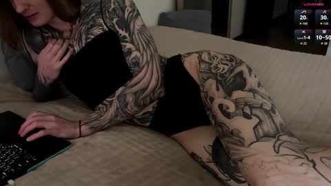 Snapshot of yexes chatting on 09-20-25, 07:53 yexes online show from 09-20-25, 07:53