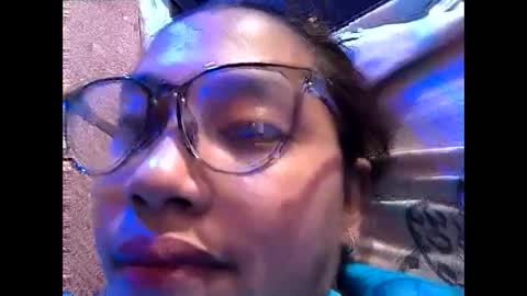 Snapshot of yhang_slut chatting on 02-15-26, 01:57 yhang_slut online show from 02-15-26, 01:57