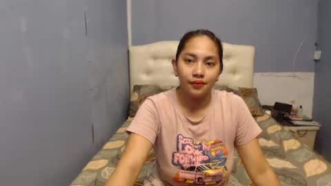 Snapshot of yhang_slut chatting on 02-24-26, 02:20 yhang_slut online show from 02-24-26, 02:20