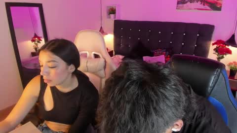 Snapshot of yiing_and_yang chatting on 09-29-25, 09:19 Yiing and yang online show from 09-29-25, 09:19