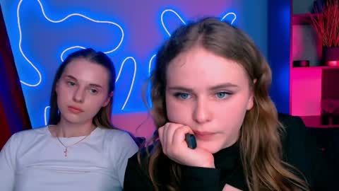 Snapshot of ylia_fress chatting on 04-14-26, 01:50 Ylia online show from 04-14-26, 01:50