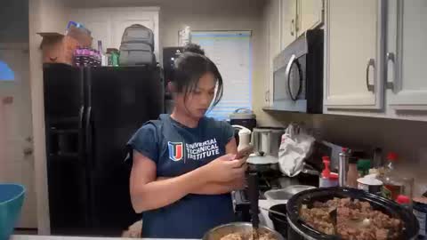 Snapshot of ynaong chatting on 10-13-25, 03:45 Palmela Handerson online show from 10-13-25, 03:45