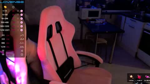     online show from 02-03-25, 08:46