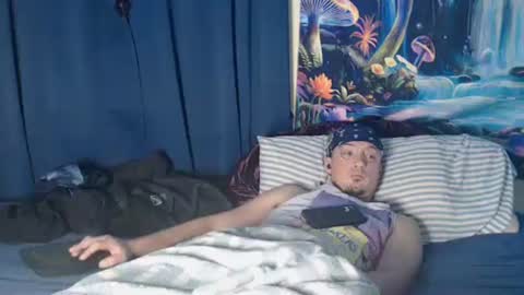 Snapshot of yobleez chatting on 11-18-25, 12:49 yobleez online show from 11-18-25, 12:49