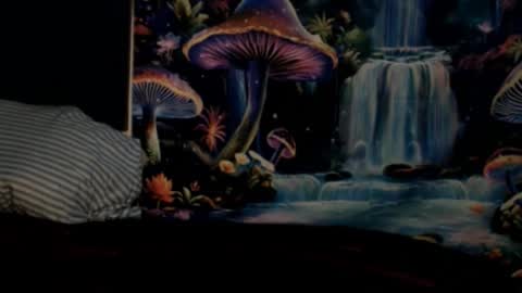 Snapshot of yobleez chatting on 11-25-25, 07:47 yobleez online show from 11-25-25, 07:47