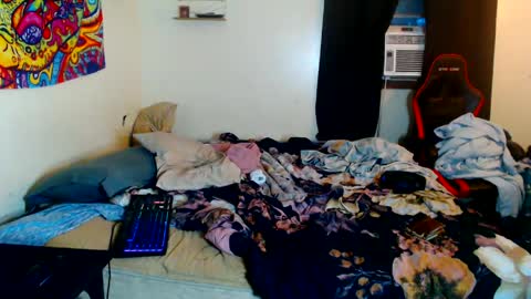 Snapshot of yobleez chatting on 06-09-26, 01:39 yobleez online show from 06-09-26, 01:39