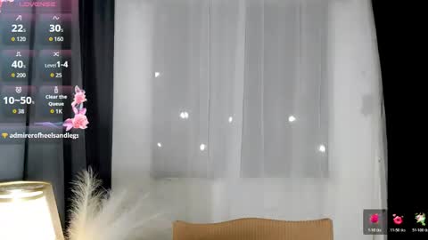 Snapshot of yogirl_abby chatting on 05-11-26, 11:46 Hi i am Abby i am Filipina Aussie youve ever wanted to meet NOT INTO CHEAP GUY online show from 05-11-26, 11:46