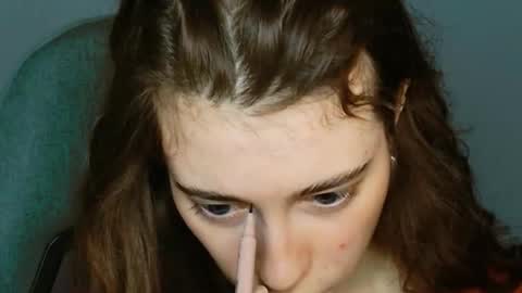 yoka_paradoxxx online show from 10-29-25, 05:20