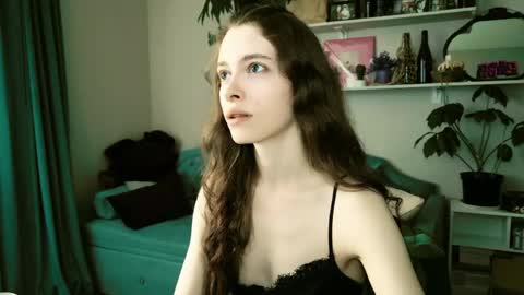 Snapshot of yoka_paradoxxx chatting on 06-04-26, 10:21 yoka_paradoxxx online show from 06-04-26, 10:21