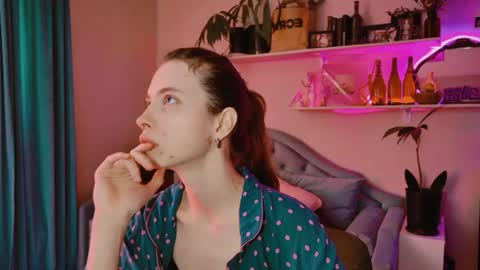 yoka_paradoxxx online show from 06-21-26, 12:30