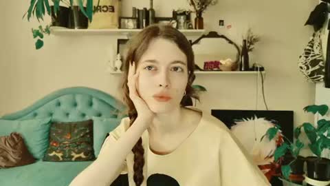 yoka_paradoxxx online show from 06-23-26, 07:17