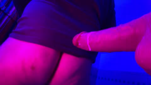 Snapshot of yolodildo chatting on 01-11-26, 10:59 Yolodildo online show from 01-11-26, 10:59