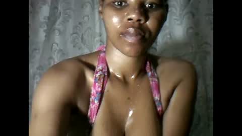 amazingkellyxx online show from 03-11-25, 01:37