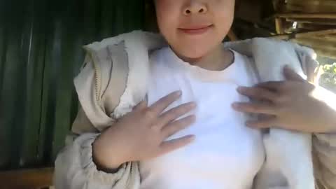 yongmi_ online show from 11-23-25, 02:00