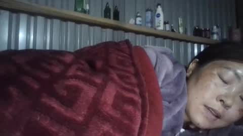 yongmi_ online show from 12-15-25, 02:21