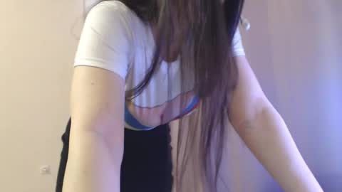 Sophie online show from 04-01-26, 01:41