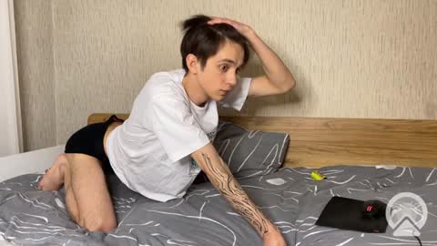 Snapshot of yoo_dee_ohh chatting on 01-28-25, 08:15 Yoo Dee Ohh online show from 01-28-25, 08:15