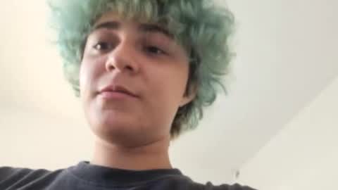 Snapshot of yoonbum_ chatting on 02-14-26, 06:04 Little Mike Independent model online show from 02-14-26, 06:04