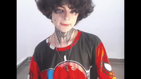 Snapshot of yoonbum_ chatting on 03-04-26, 01:22 Little Mike Independent model online show from 03-04-26, 01:22