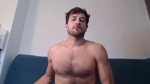 Yoooups online show from 11-26-25, 01:12