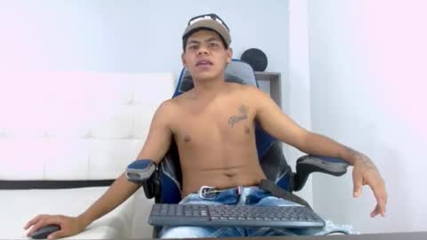 Yordi online show from 10-24-25, 07:54