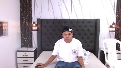 Yordi online show from 12-05-25, 11:52